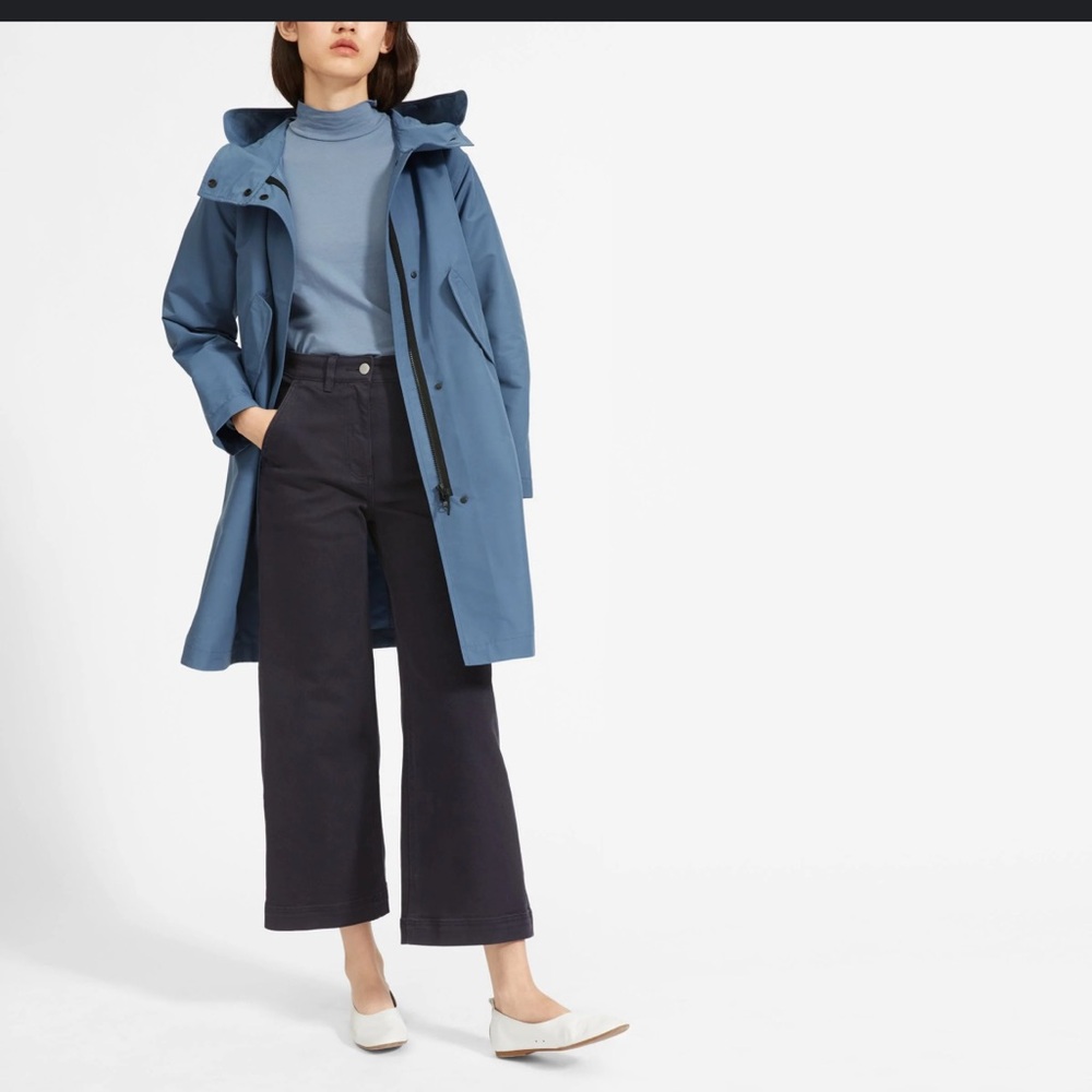 Everlane Women’s ReNew Anorak Rain Jacket